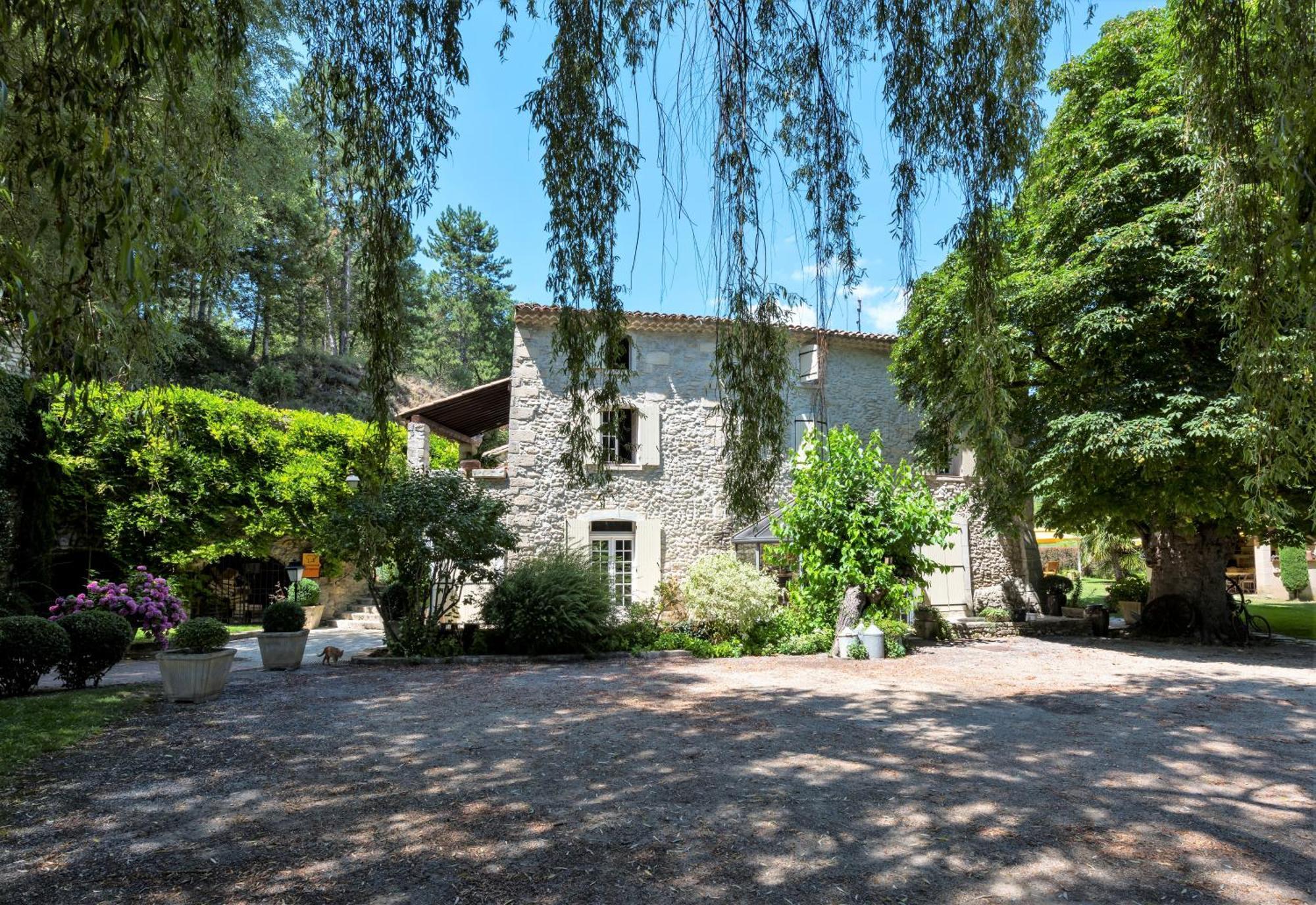 La Campagne St Lazare - Restaurant Chambres D'Hotes Piscine & Spa ฟอร์คัลกีเย ภายนอก รูปภาพ